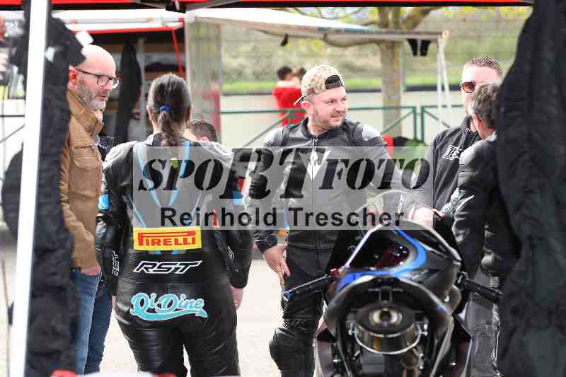 /Archiv-2023/06 10.04.2023 Moto Club Anneau du Rhin/Impressionen